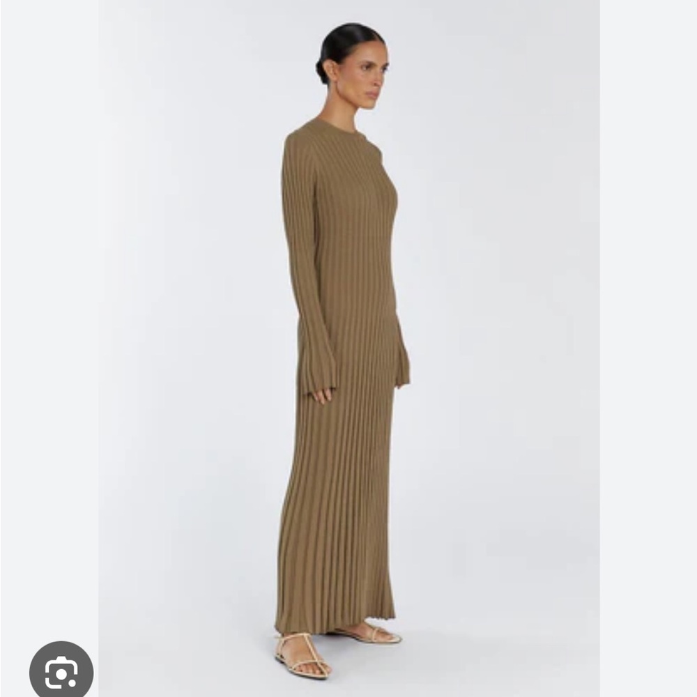 Dissh Ada Khaki Long Sleeve Midi Dress M